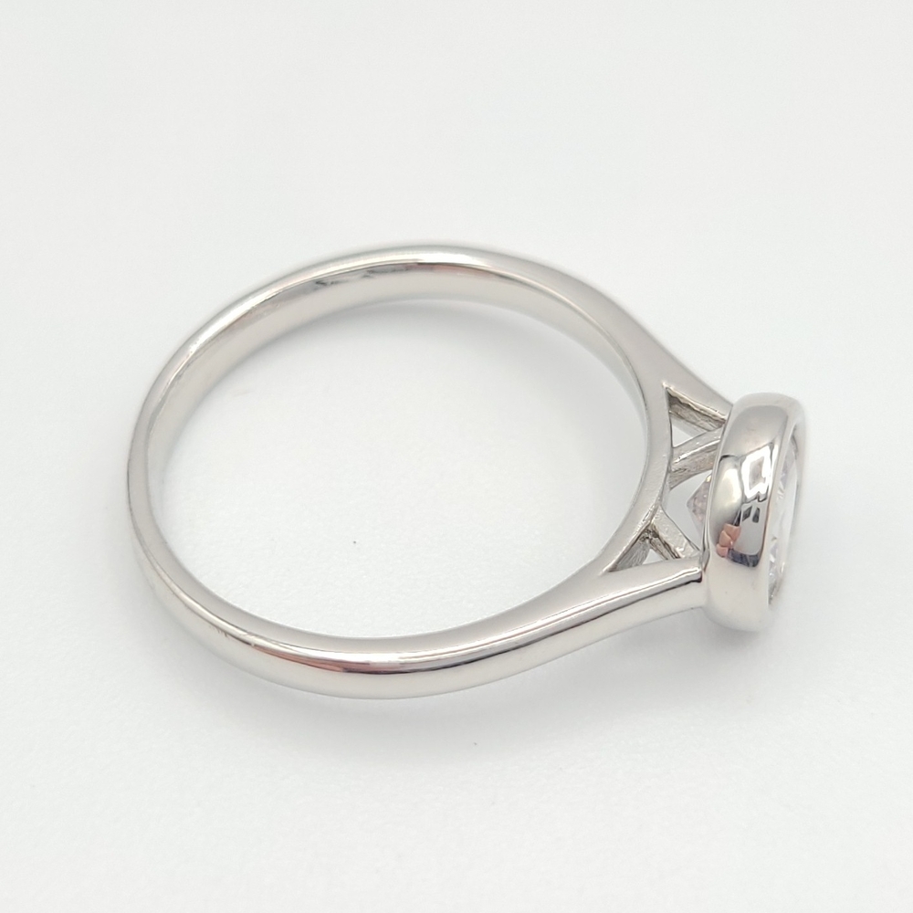 Bezel Set Solitaire CZ Ring | Minimalist Silver Dainty Stackable Ring Size 7 - Picture 5 of 14